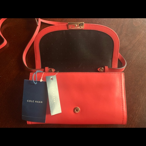 Cole Haan cross body designer purse- Red - Picture 2 of 8
